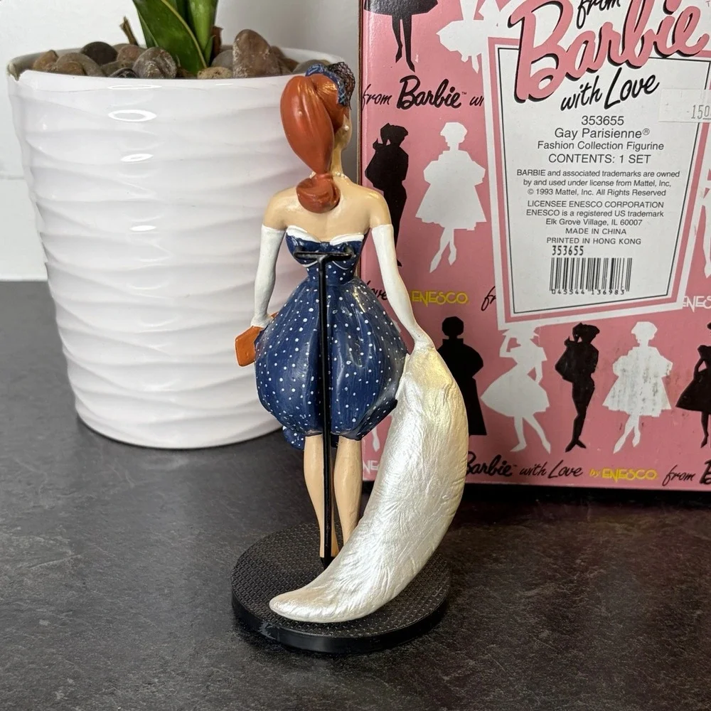 NEW 1993 Mattel From Barbie with Love 353655 Gay Parisienne 1962 Enesco Figurine